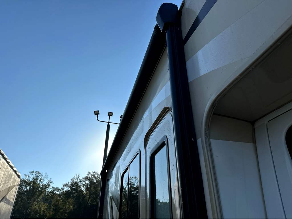 2018 THOR MOTOR COACH QUANTUM KM24 - Image 22