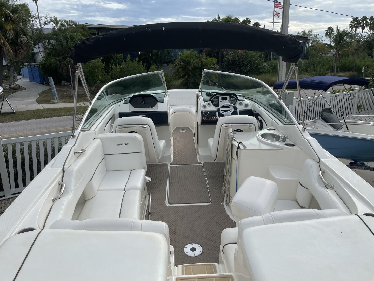2008 Sea Ray 270 SLX - Image 10