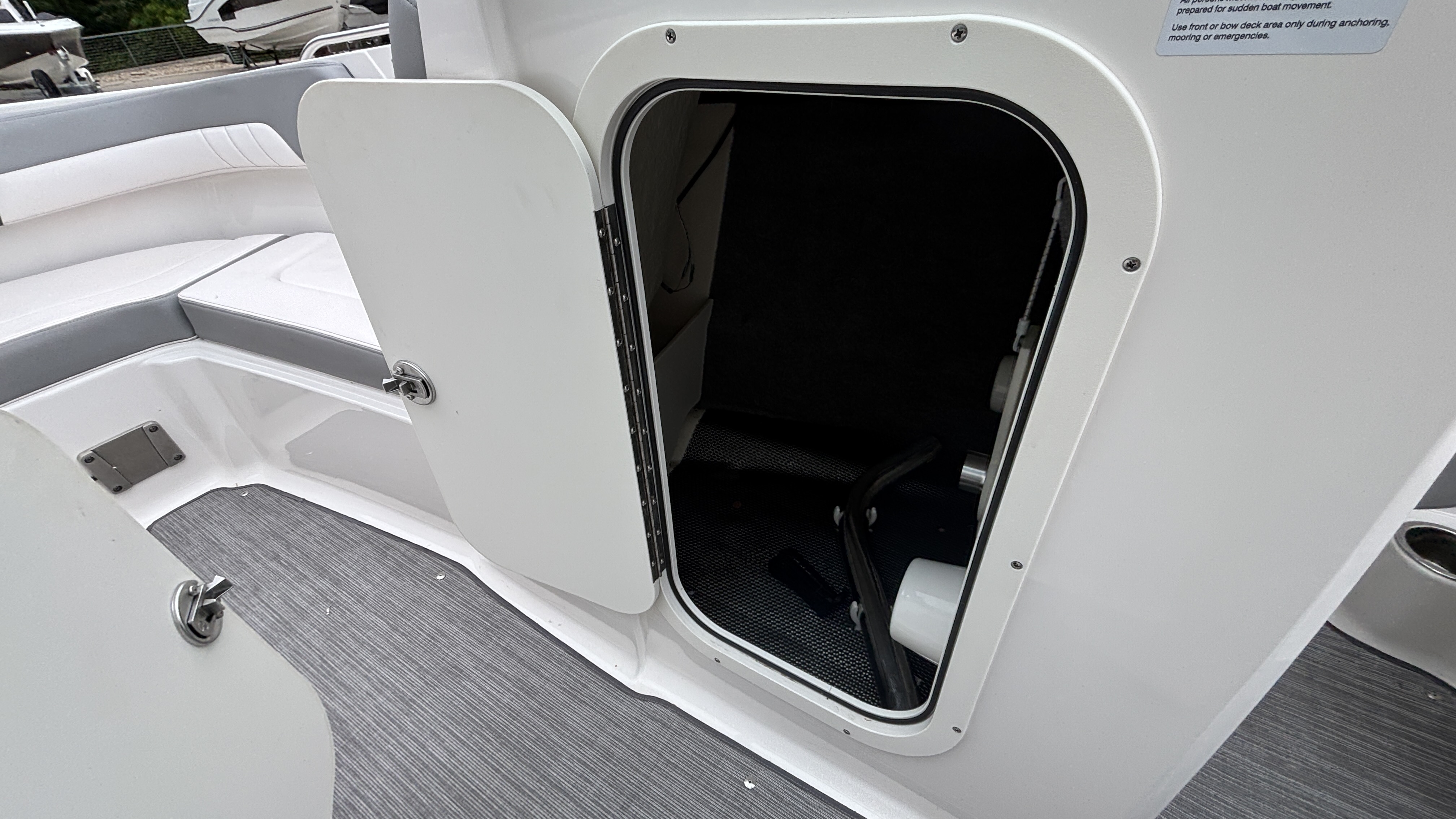 2021 Chaparral 23 SSi - Image 38