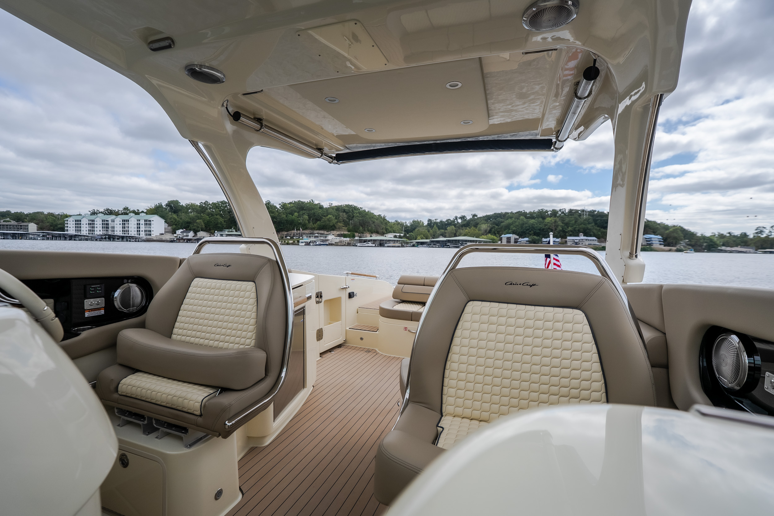 2027 Chris Craft Launch GT 35 ME - Image 65