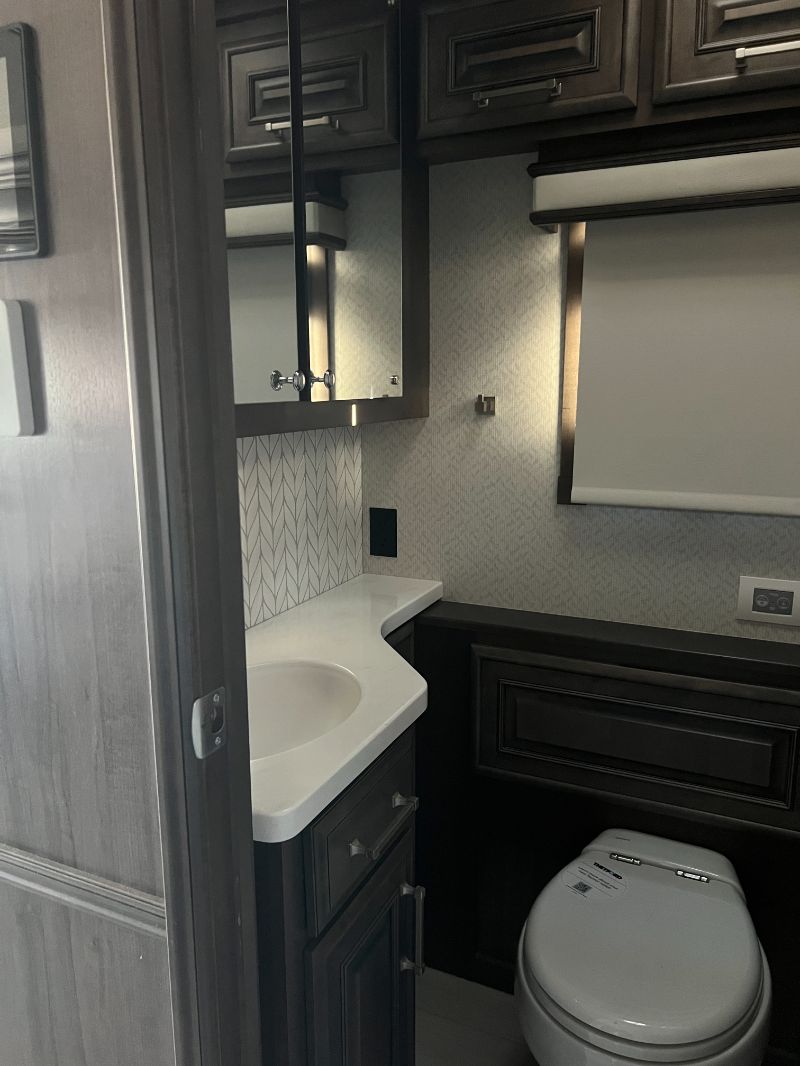 2026 Entegra Coach Aspire 44D - Image 14