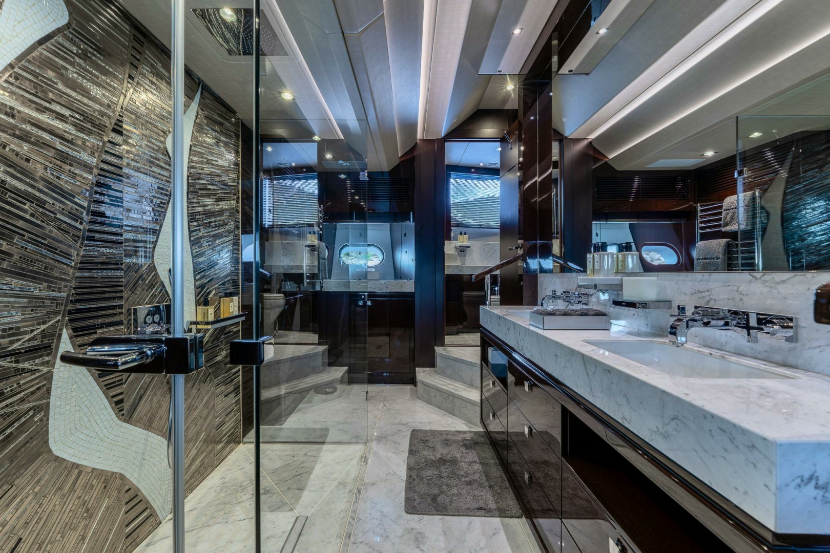 2020 Sunseeker Sunseeker 116 Yacht - Image 29
