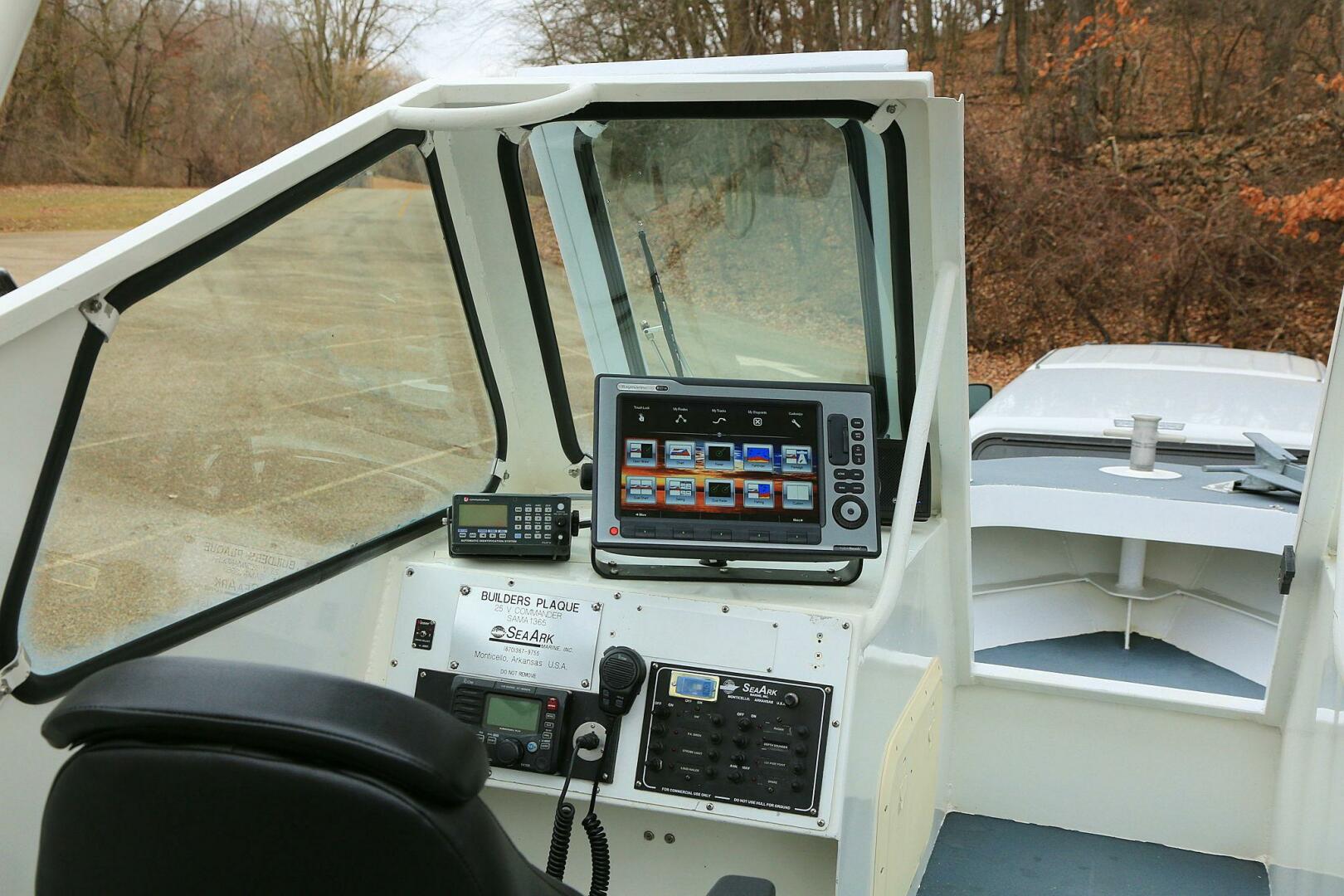 2002 SeaArk DXS 1652 SLD - Image 120