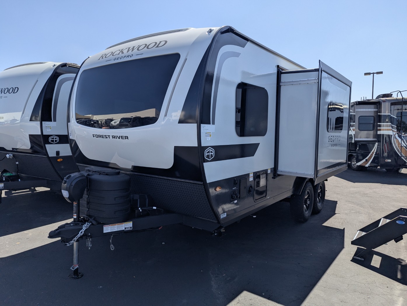 2027 Forest River Rockwood Geo Pro G20SBH - Image 3