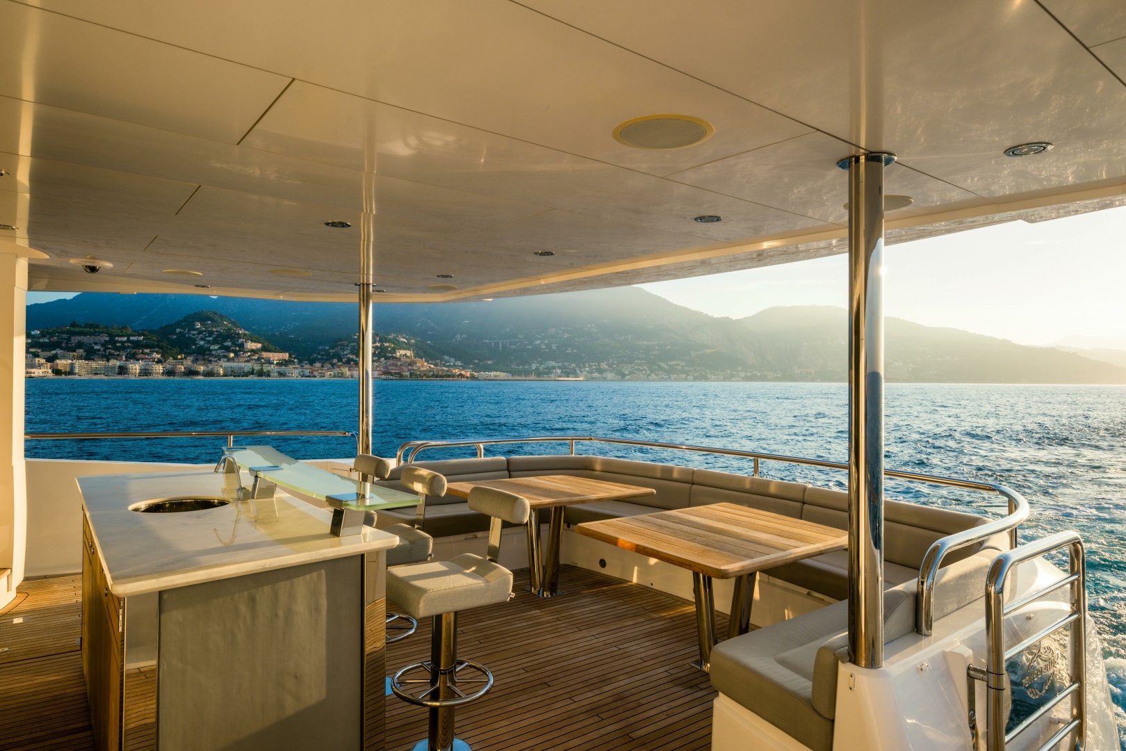 2018 Sunseeker Sunseeker 116 Yacht - Image 14
