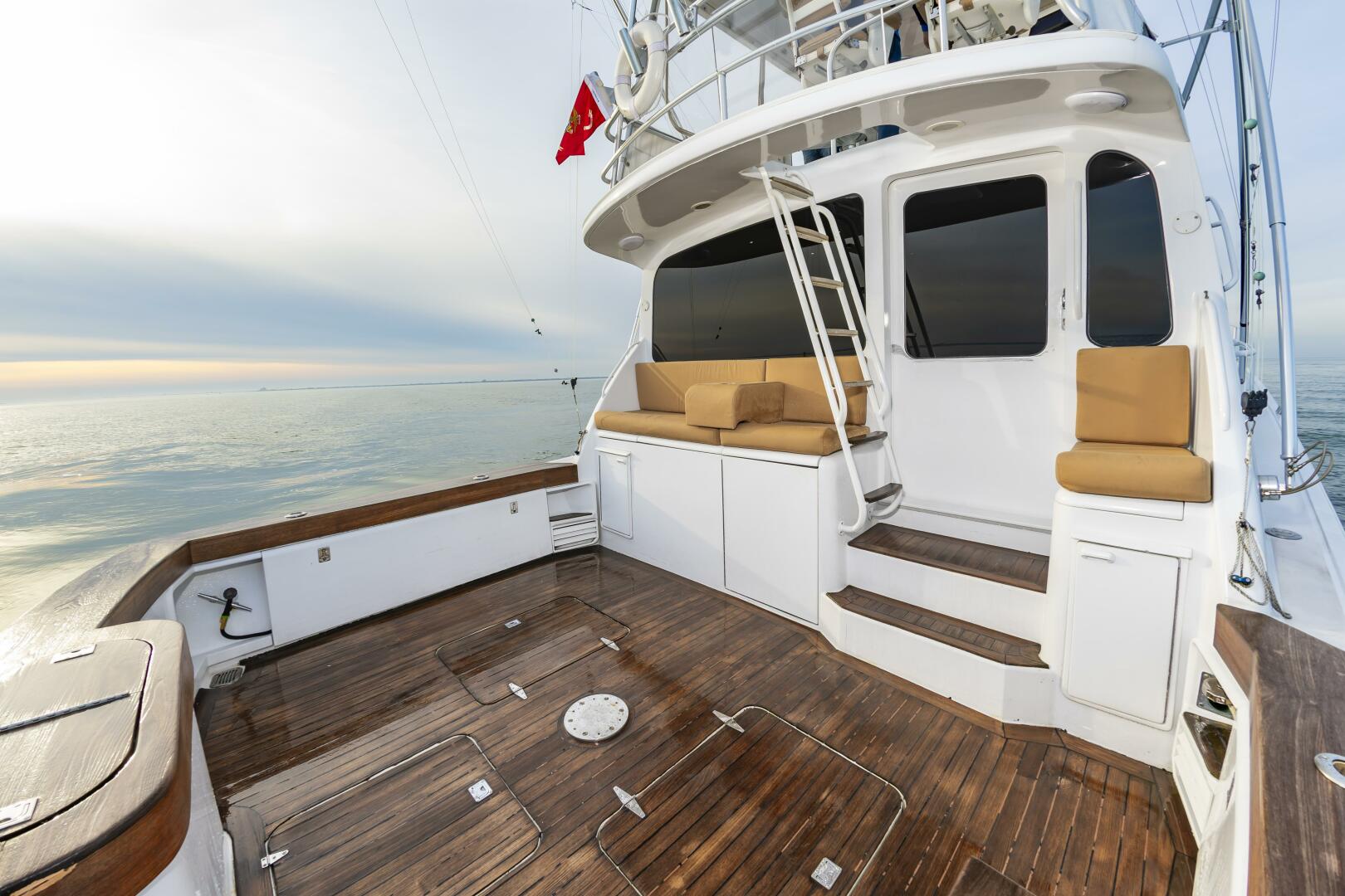 2001 Ocean Yachts 52 SUPER SPORT - Image 13