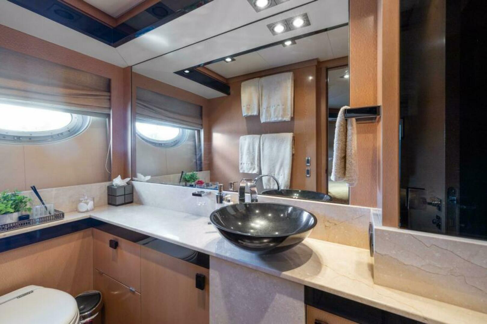 2008 Palmer Johnson 124 Sports Cruiser - Image 64