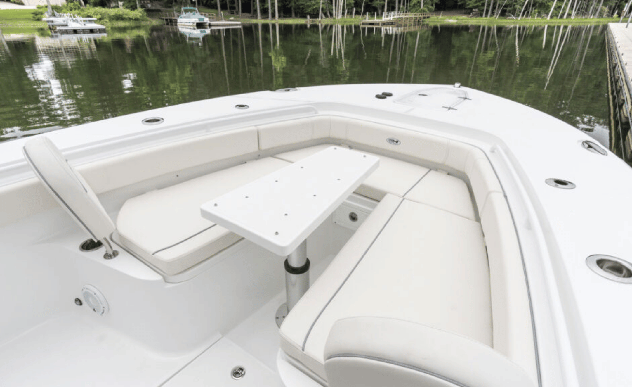 2027 Sea Hunt Gamefish 30FS - Image 18