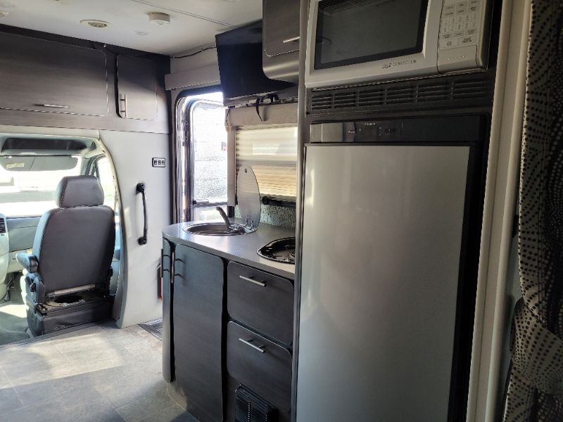 2014 Renegade Villagio 25RBS - Image 18