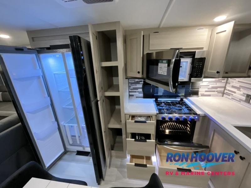 2026 FOREST RIVER 37GALLEY - Image 8