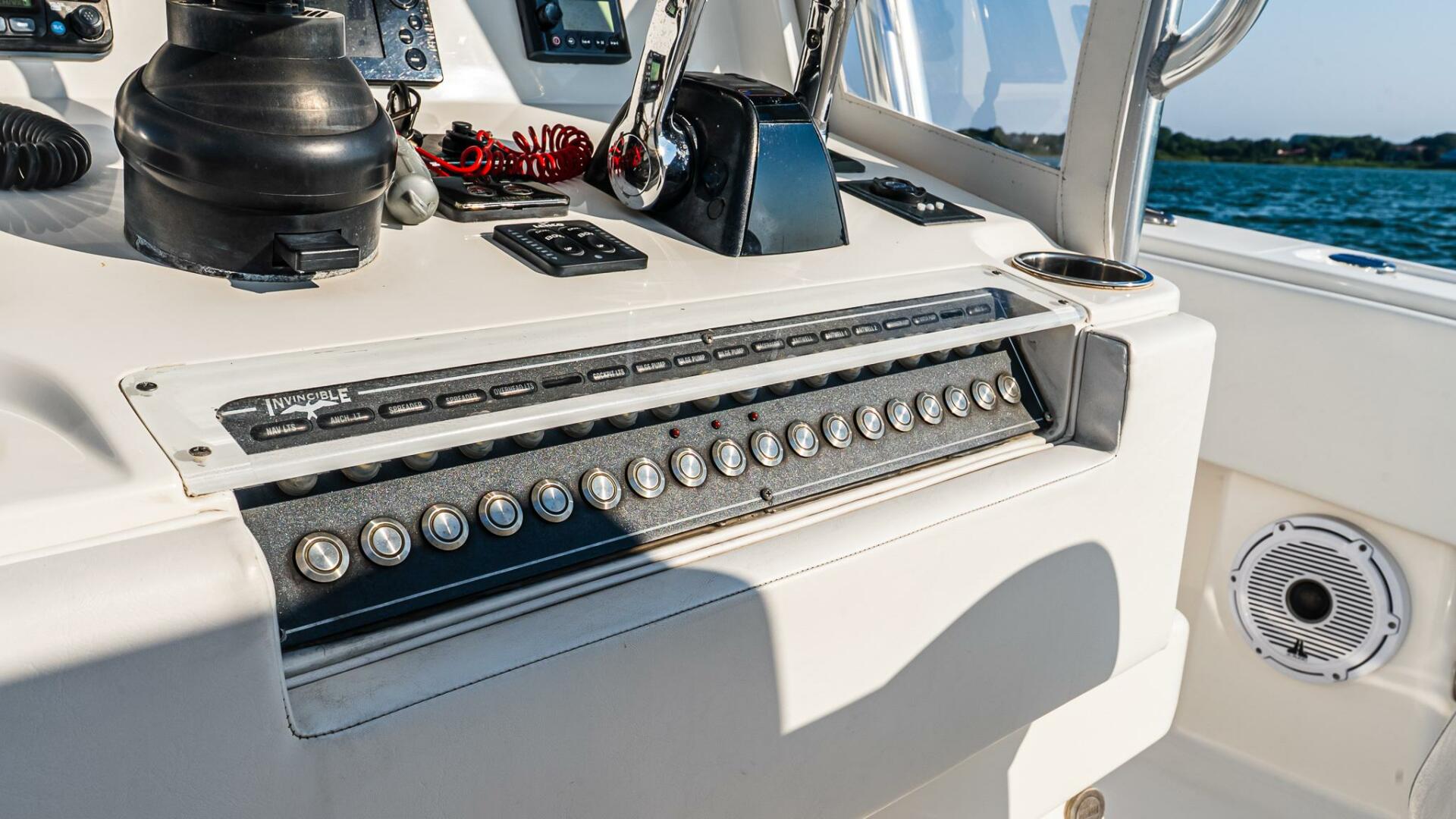 2016 Invincible 33 Open Fisherman Base - Image 20