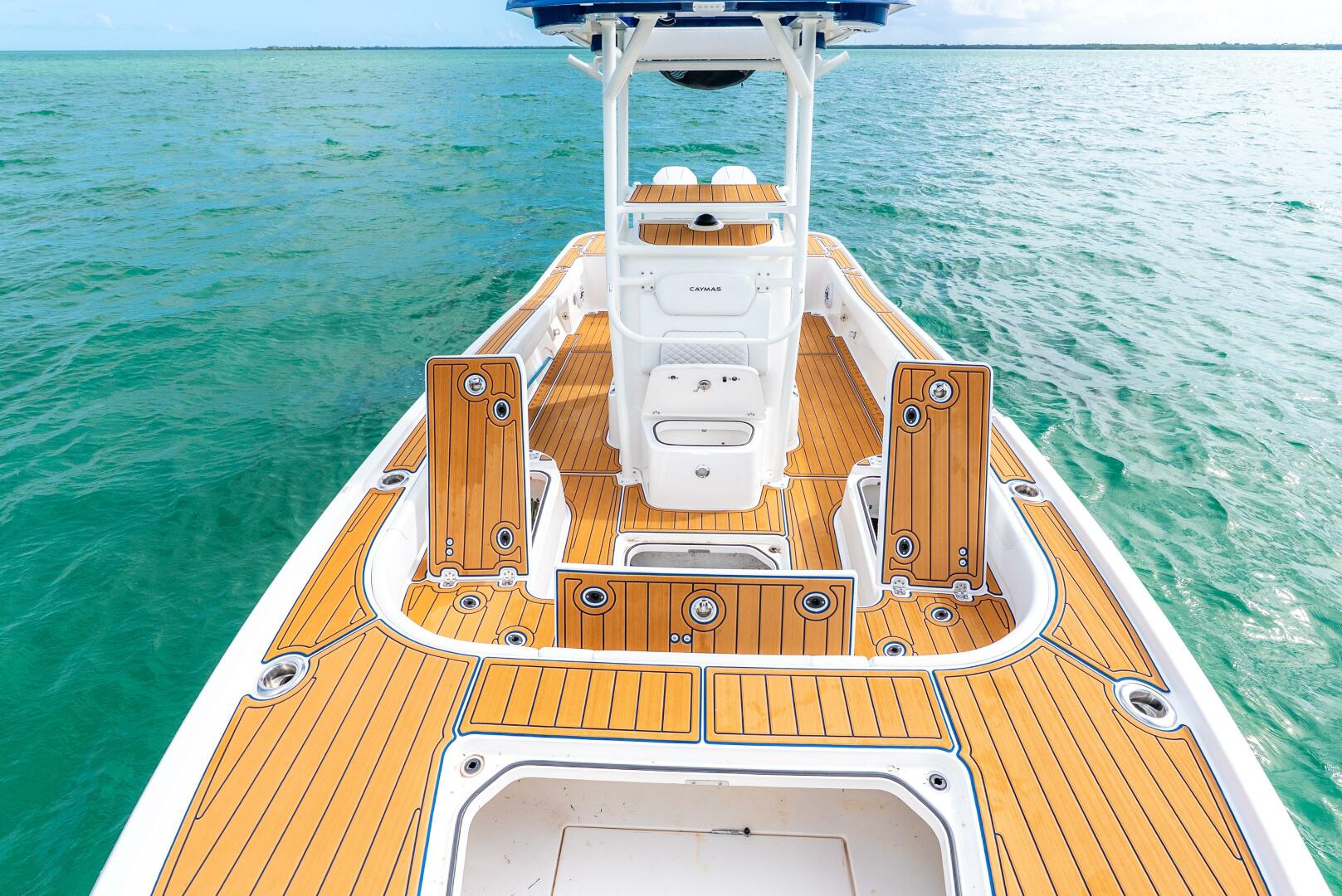2024 Caymas Hybrid Boat 281 HB - Image 13