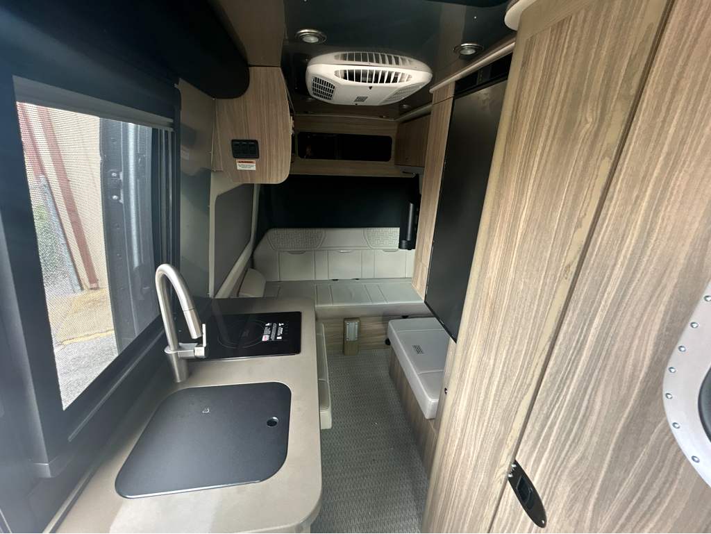 2027 AIRSTREAM INTERSTATE 19GTX - Image 22