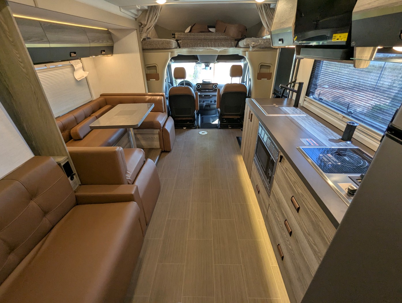 2027 Winnebago View 24D - Image 34