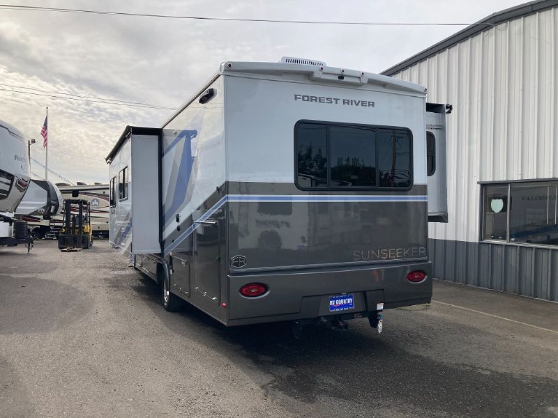 2026 Forest River Sunseeker 3010DSF - Image 2