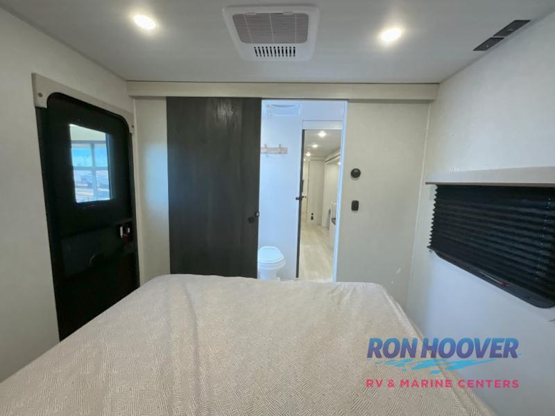 2026 FOREST RIVER 32CAMP - Image 43