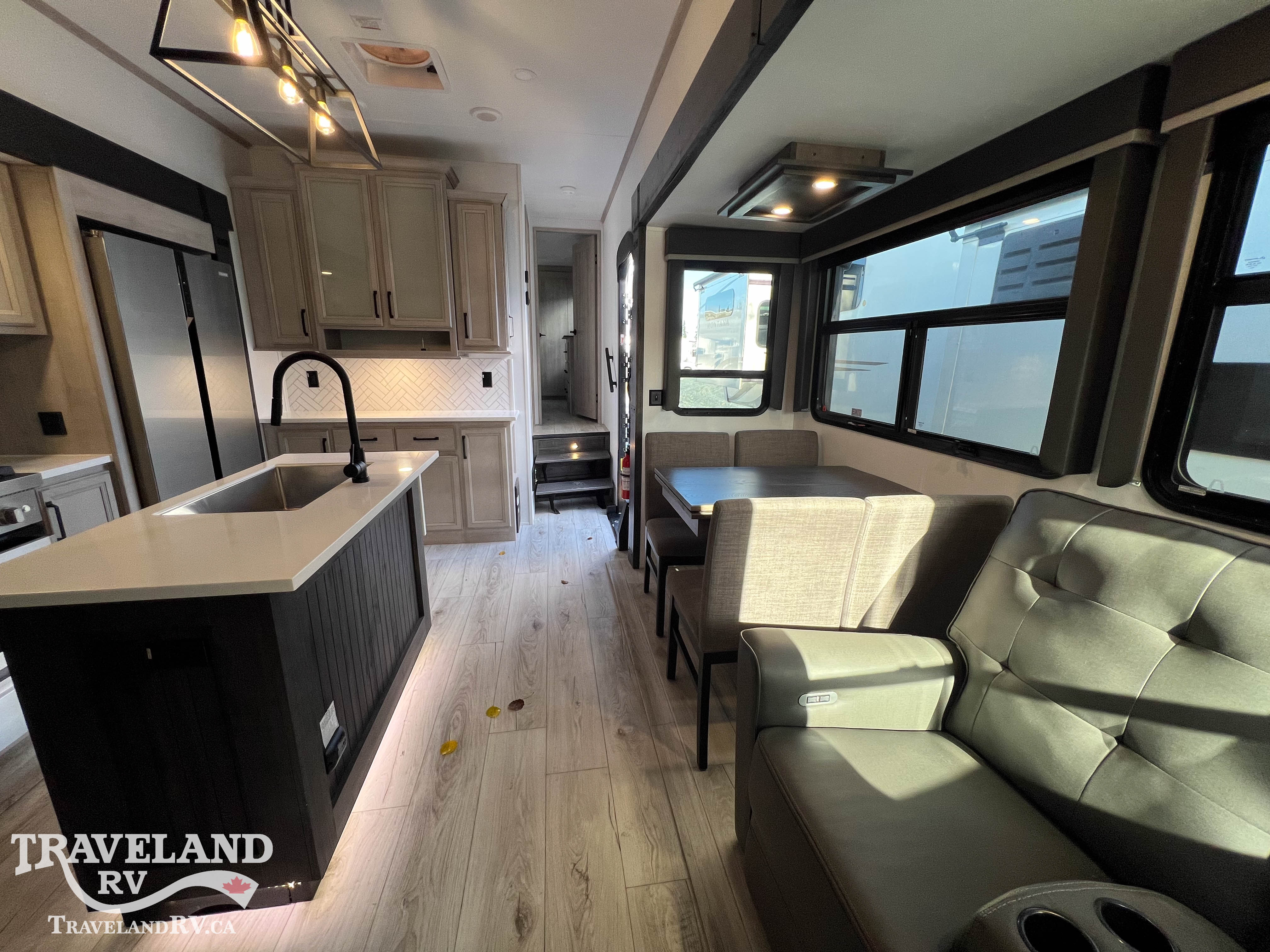 2025 Keystone Montana High Country 381TB - Image 8