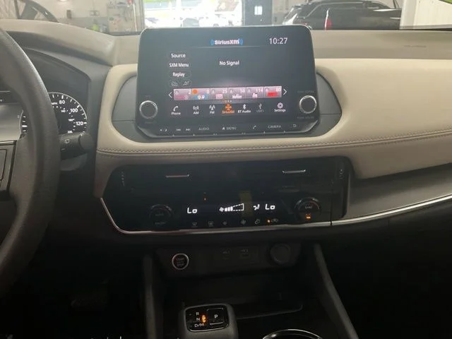 2023 Nissan Rogue Utility 4D SV 2WD - Image 16