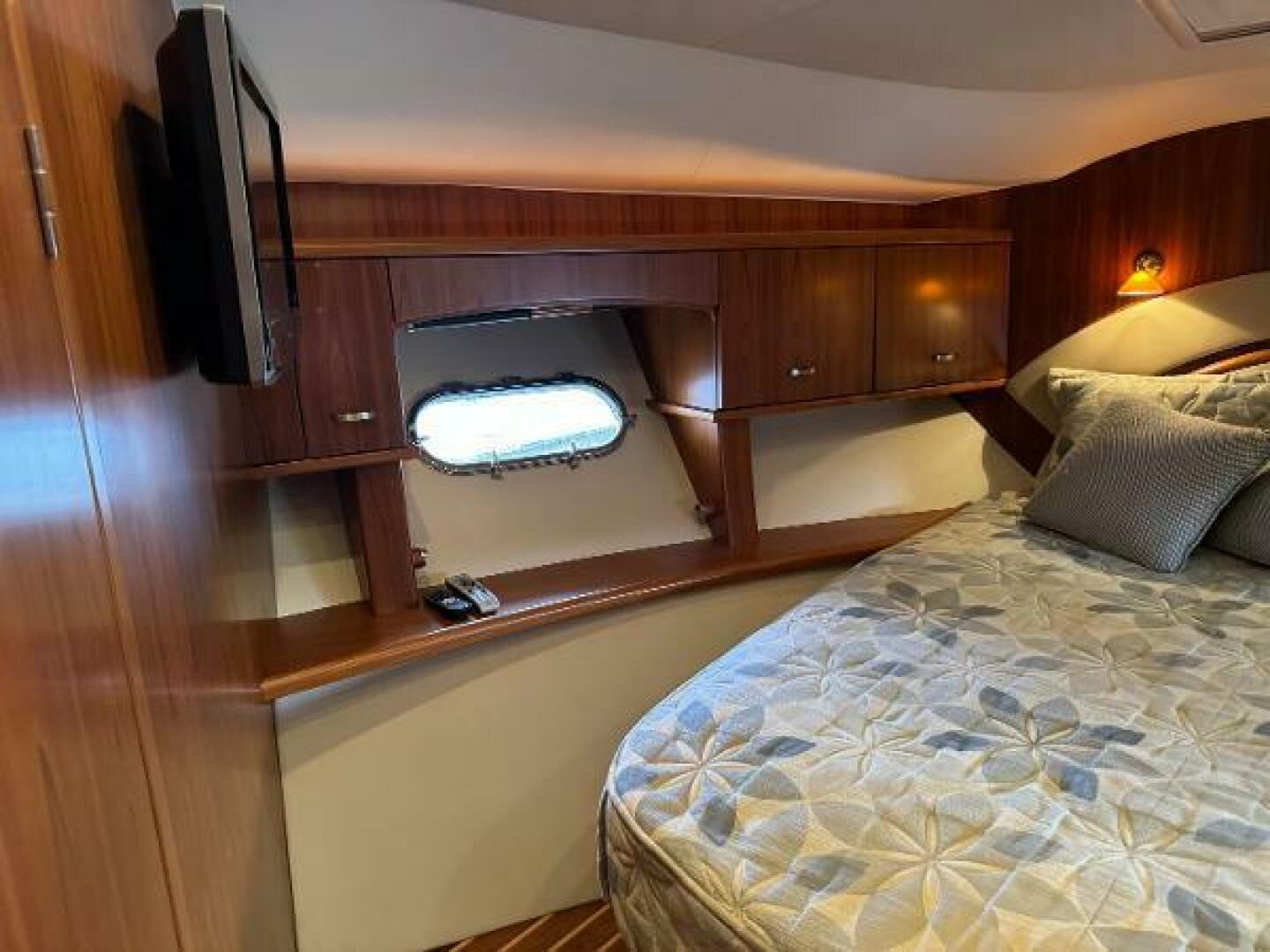 2010 Tiara Yachts 5800 Sovran - Image 67