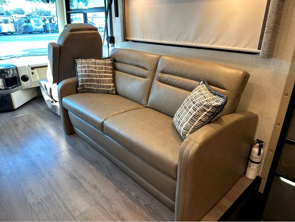 2023 THOR MOTOR COACH PALAZZO 37.6 - Image 11