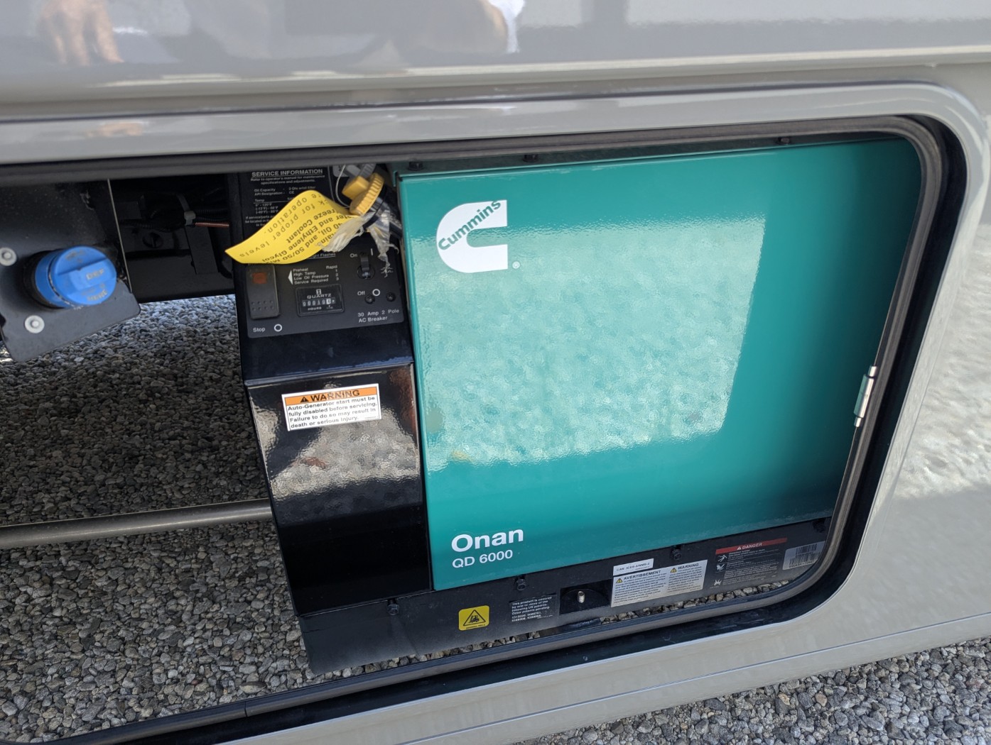 2027 Thor Motor Coach Omni X32 - Image 10