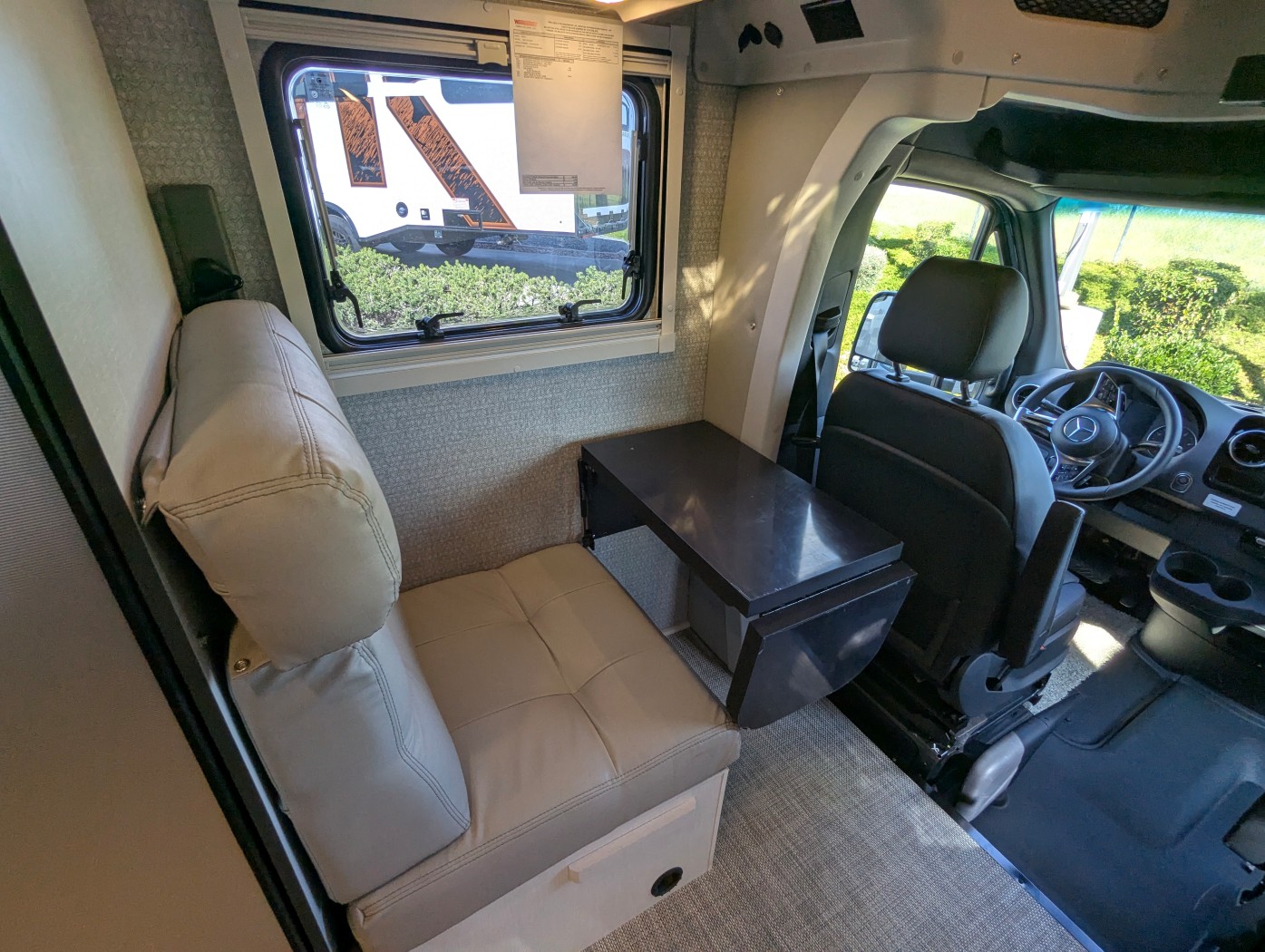2026 Winnebago EKKO Sprinter 23B AWD - Image 15