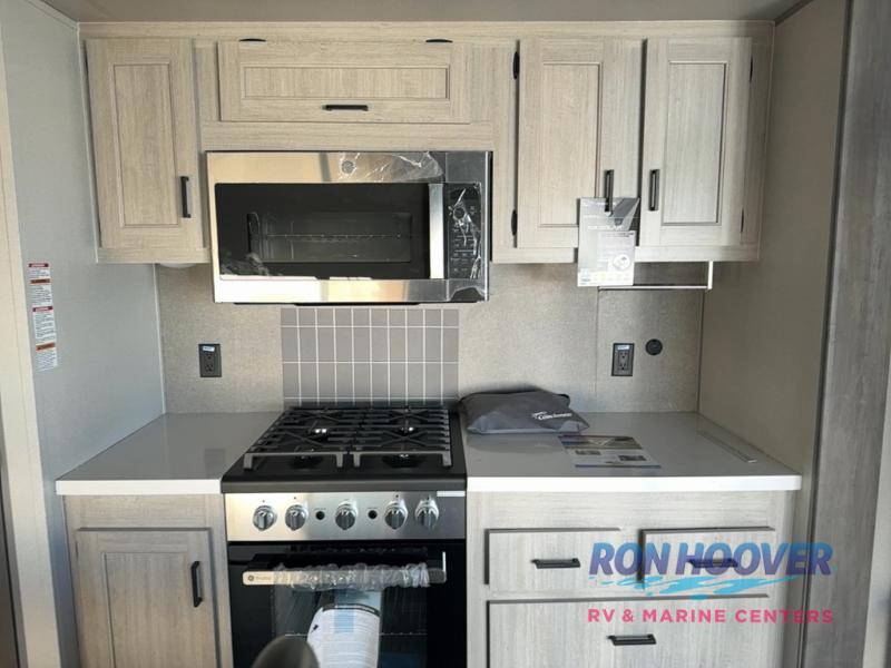 2025 COACHMEN CATALINA 42CONDO - Image 8