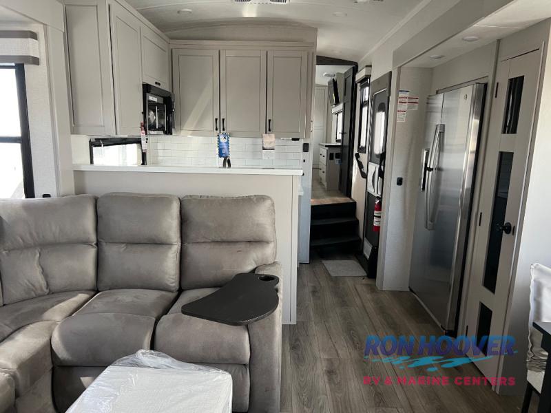 2026 JAYCO NORTHPOINT 395DSDB - Image 14