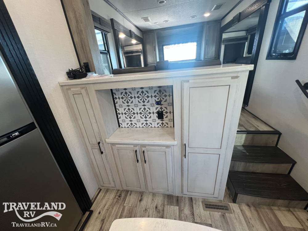 2023 KZ RV Durango Gold G386FLF - Image 20