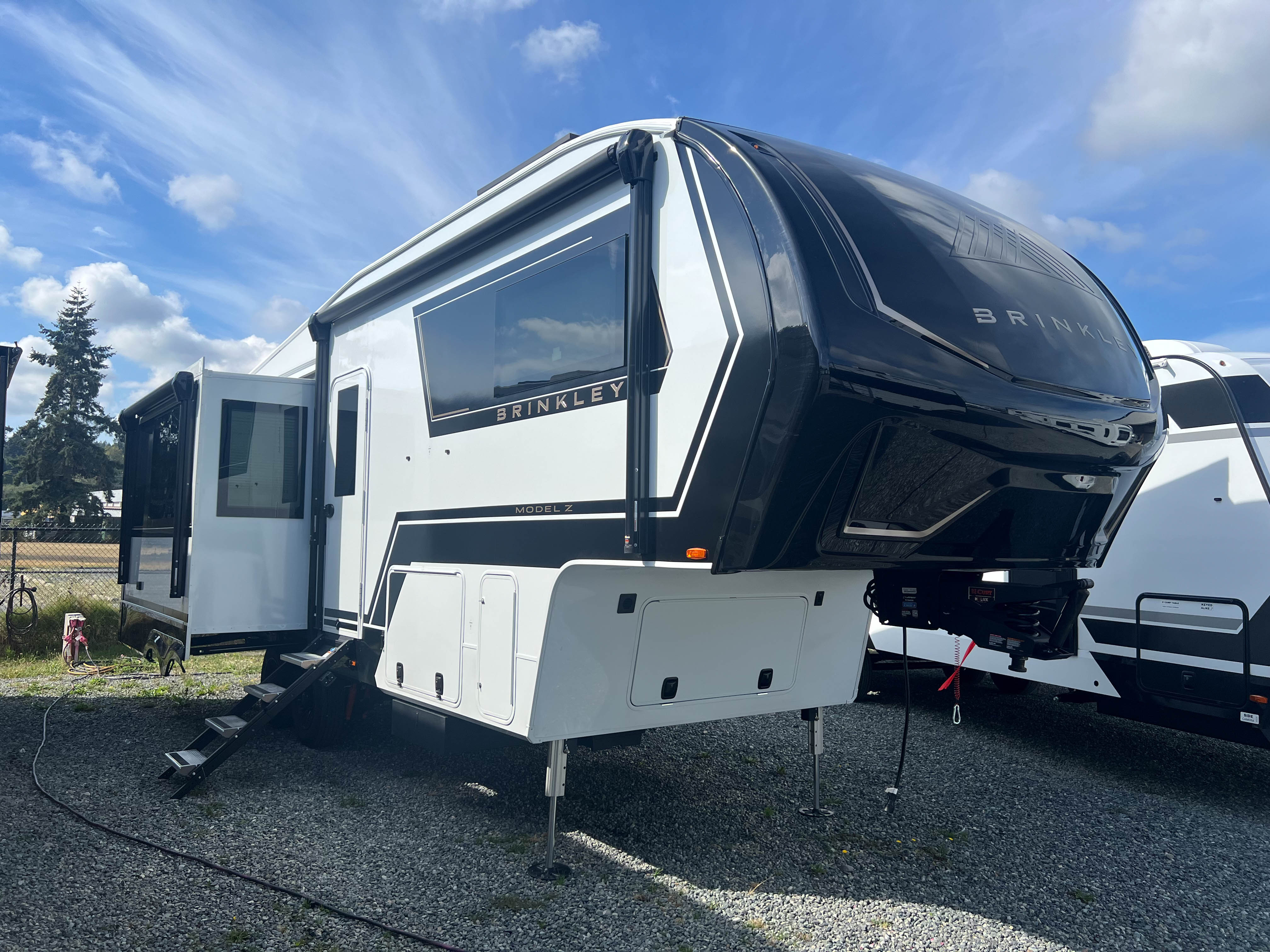 2027 Brinkley RV Model Z 2700 - Image 1