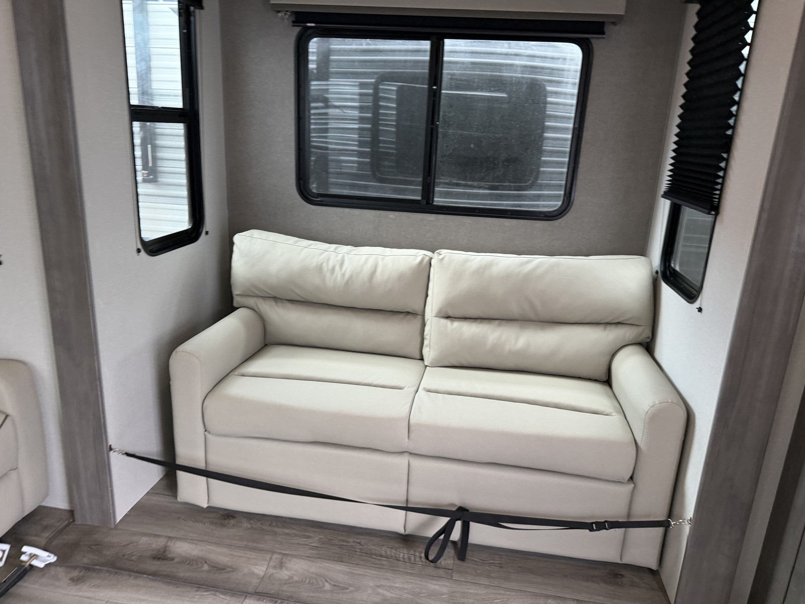 2026 COACHMEN CATALINA 44CONDO - Image 10
