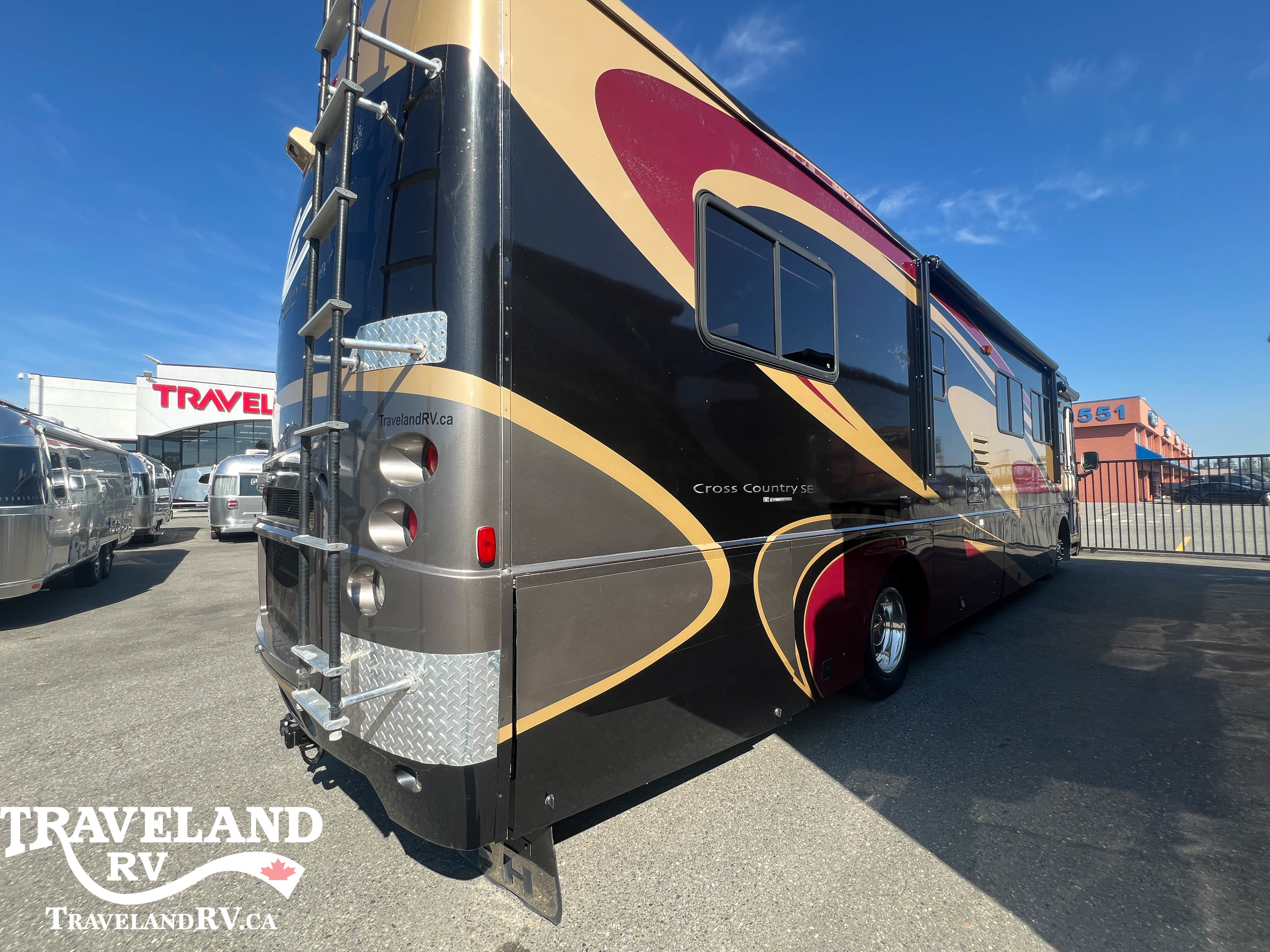 2005 COACHMEN CROSS COUNTRY SE 40 - Image 4