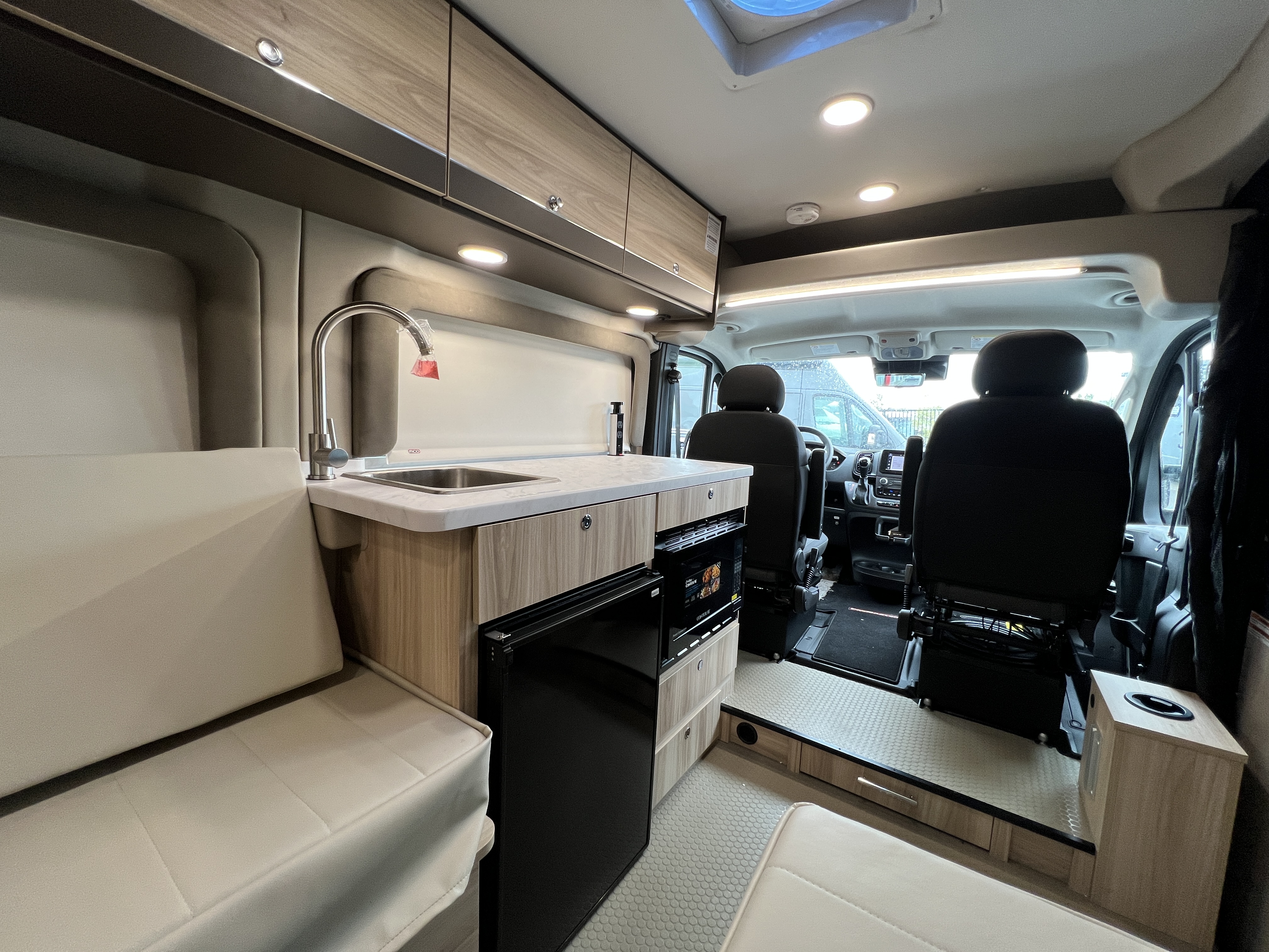 2027 Entegra Coach Ethos 20T - Image 22