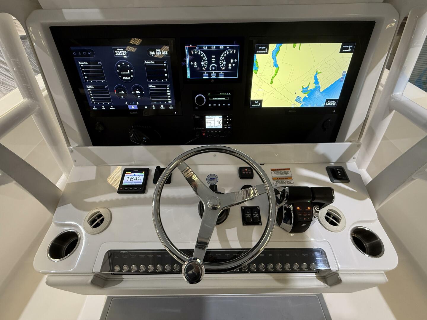 2022 Invincible 39 Open Fisherman - Image 23