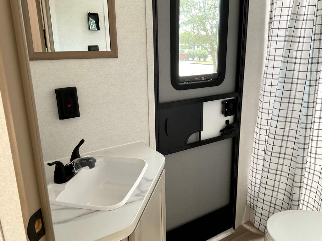 2027 JAYCO Jay Flight 270BHS - Image 18