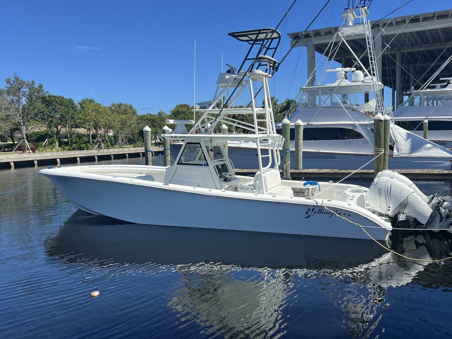 2017 Yellowfin 39' Center Console - Image 13