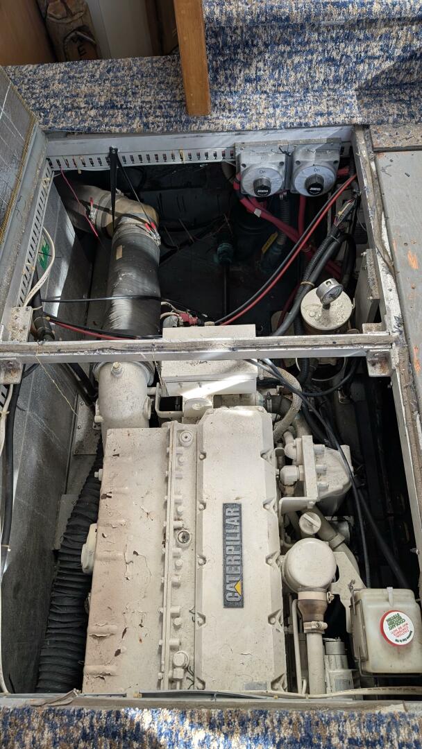 1994 Carver 370 AFT CABIN - Image 42