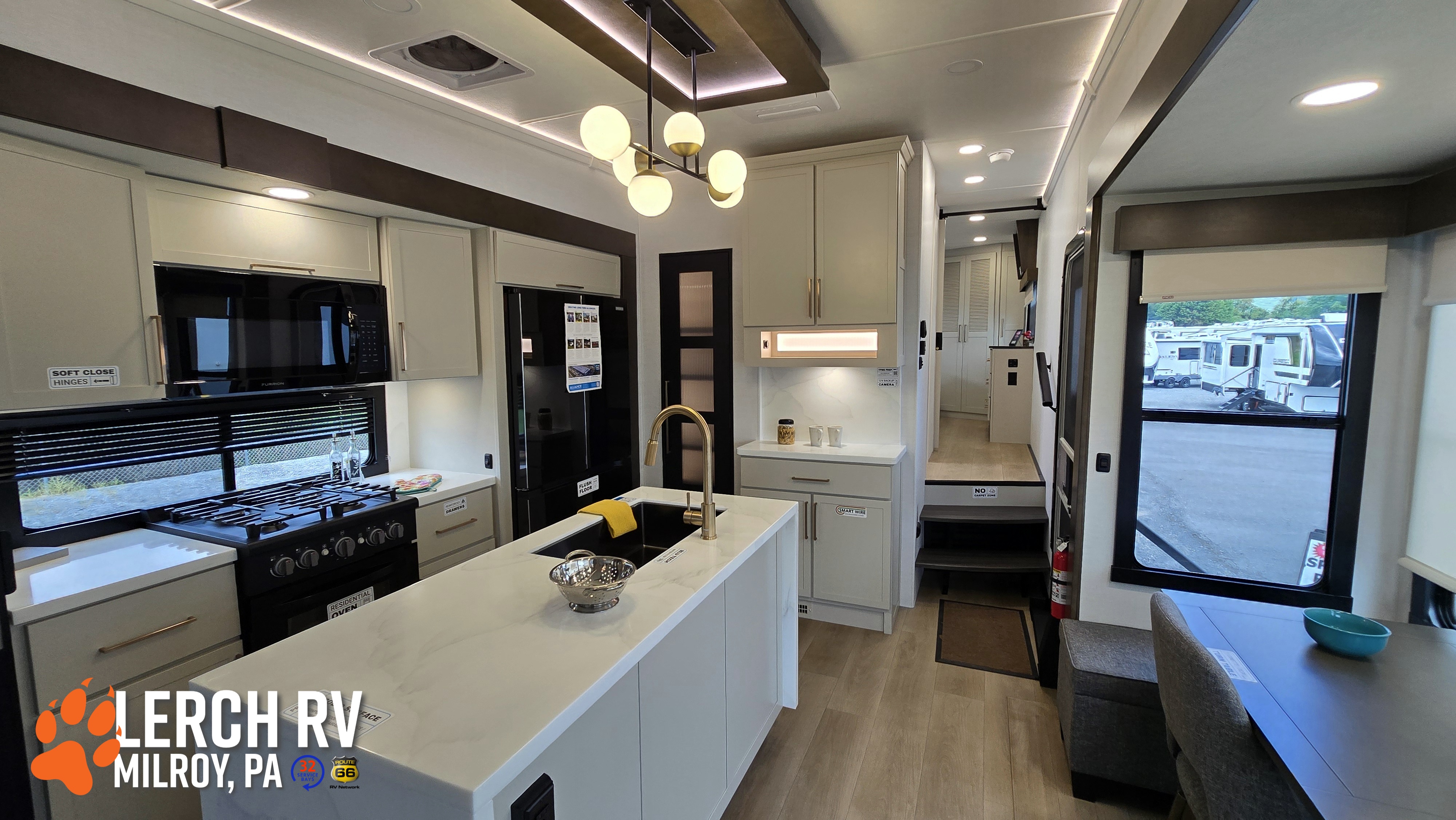 2027 Alliance RV Paradigm 310RL - Image 30