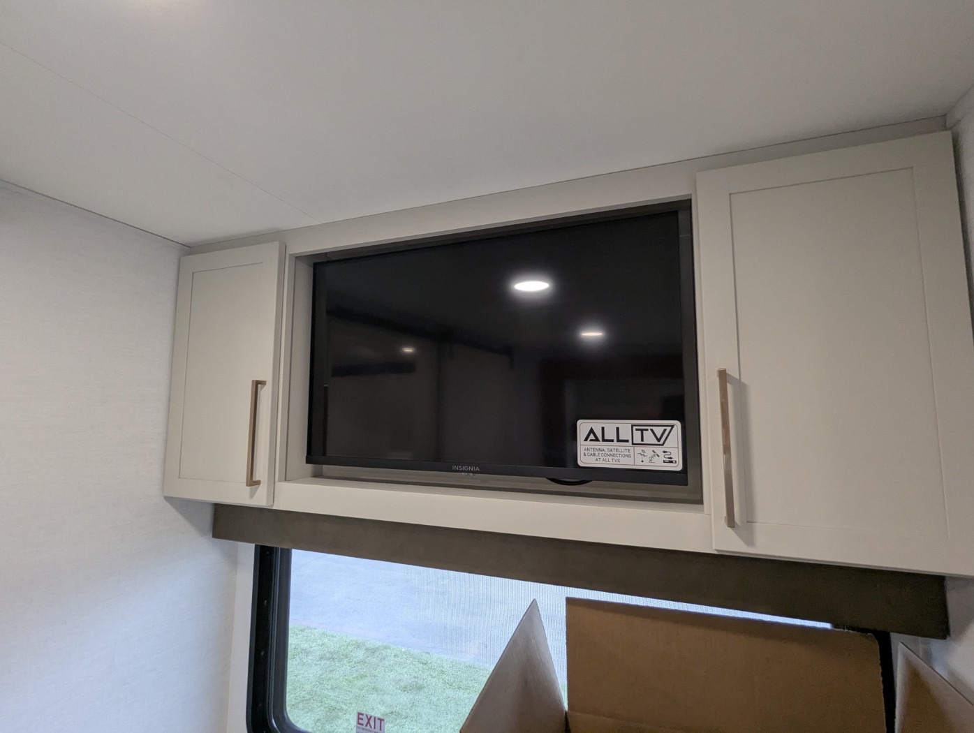 2027 Alliance RV Benchmark 44LFT - Image 33