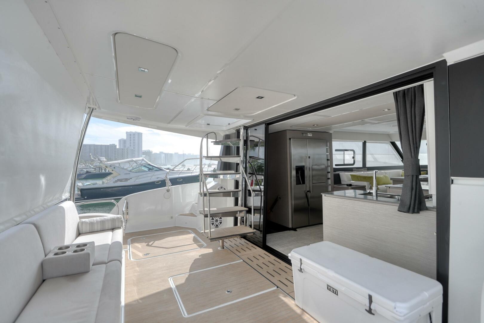 2022 Fountaine Pajot MY6 - Image 14