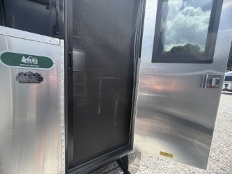 2024 AIRSTREAM Basecamp 20X REI - Image 12