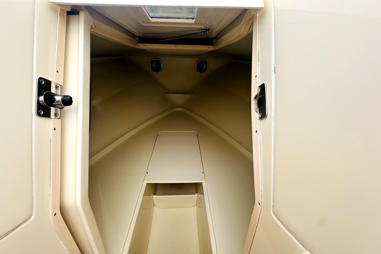 2013 CHRIS-CRAFT Corsair 22 Base - Image 17