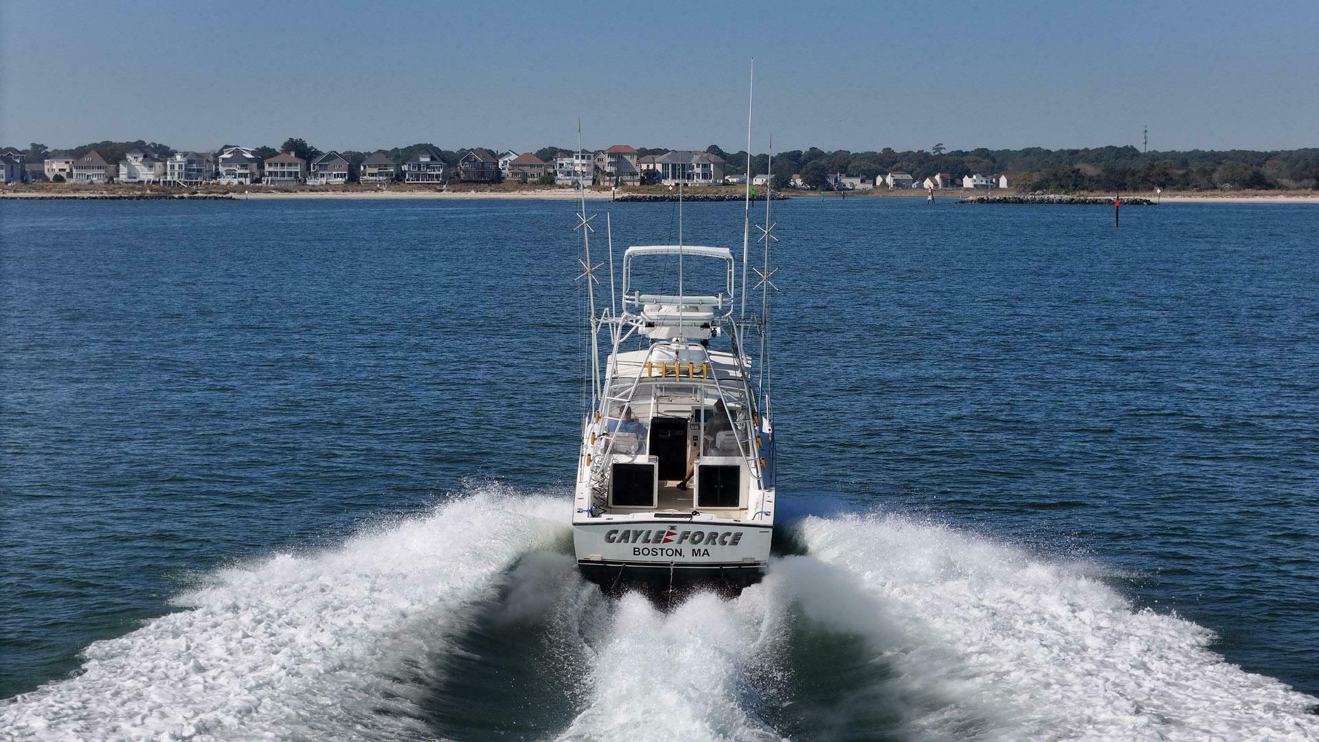 1999 Carolina Classic 28 Express - Image 4