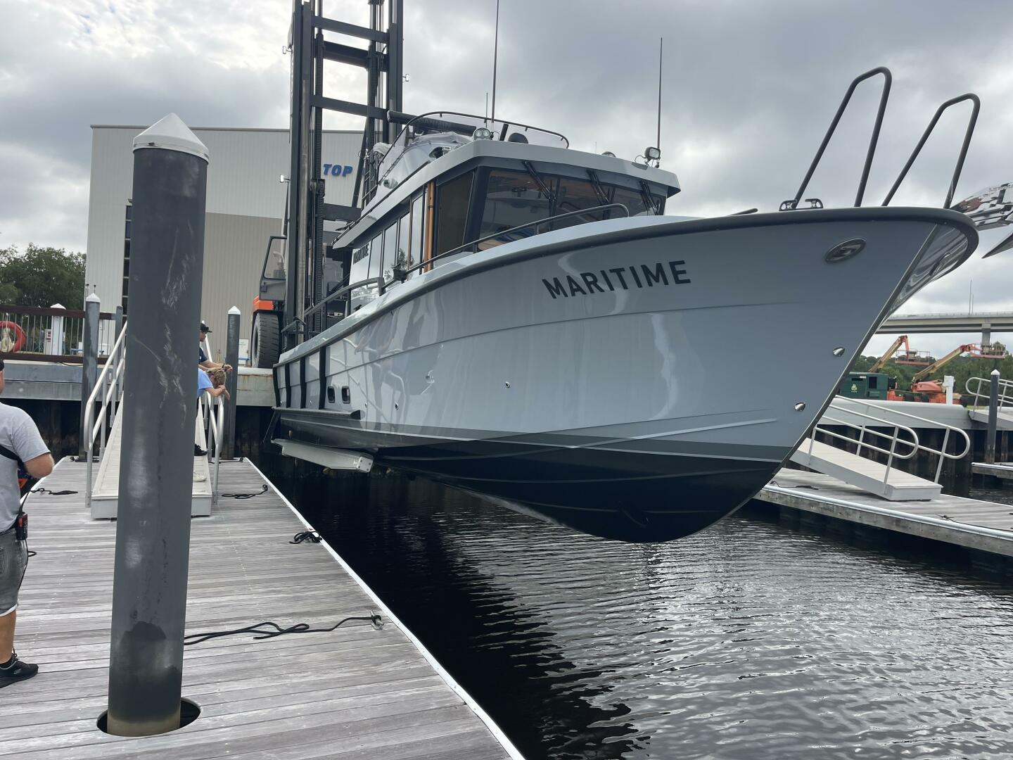 2025 Targa 37 Flybridge - Image 12