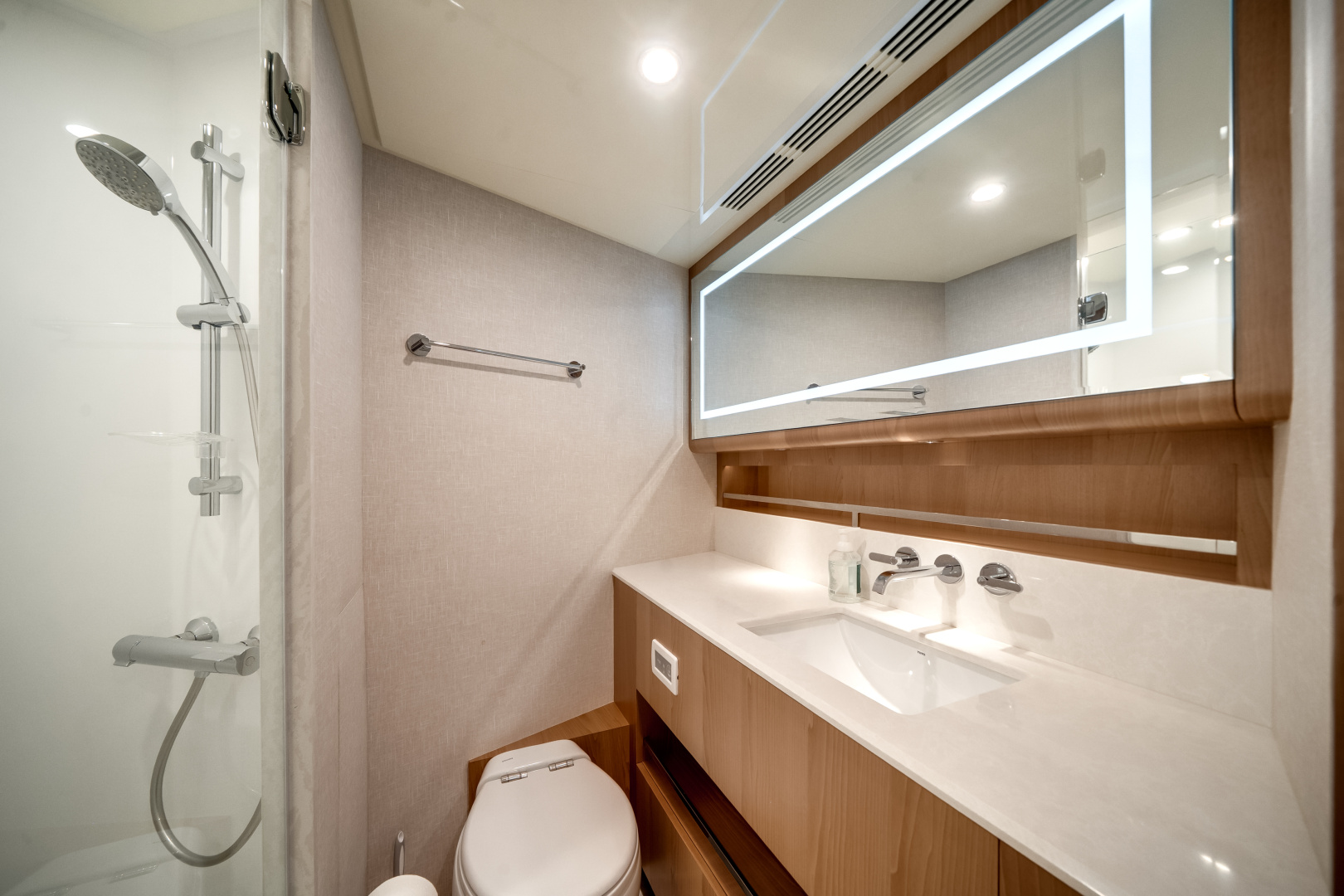 2025 Ocean Alexander 28L - Image 50