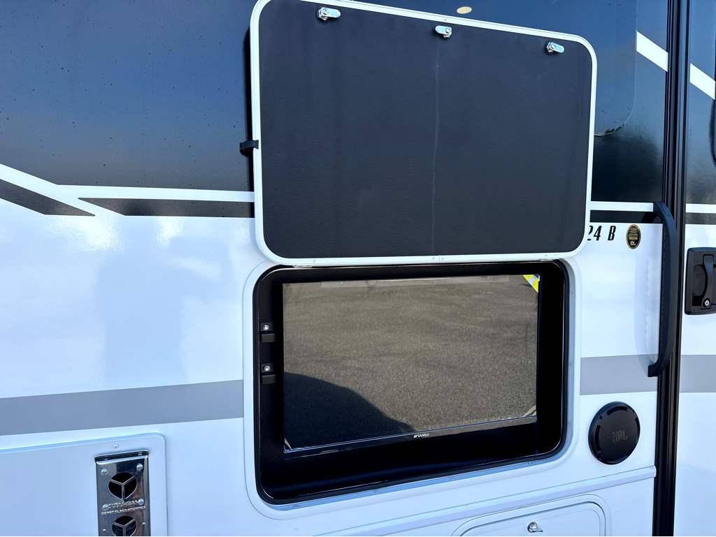 2027 ENTEGRA COACH ODYSSEY 24B - Image 8