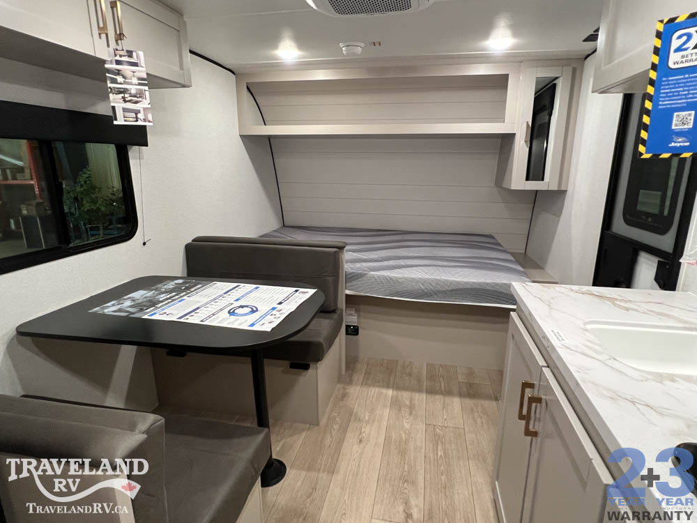 2027 Jayco Jay Feather Air SL 17BHSL - Image 4