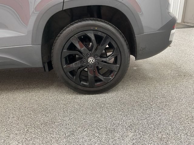 2022 Volkswagen Taos Utility 4D SEL 2WD - Image 12