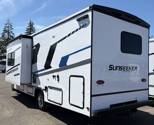 2026 Forest River Sunseeker LE 2750SLE - Image 5