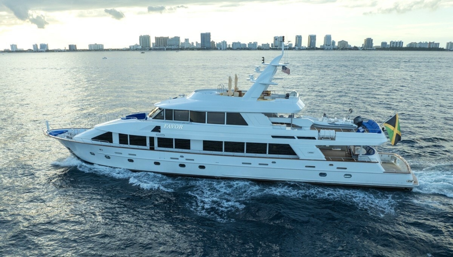 2001 Crescent - Image 28